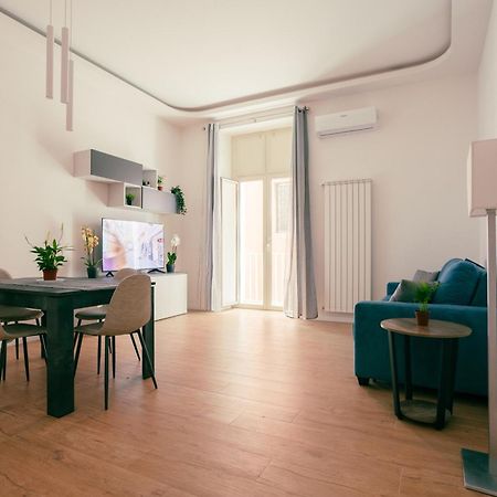 Song House Apartment Centro Storico 7 Pax Napoli Bagian luar foto