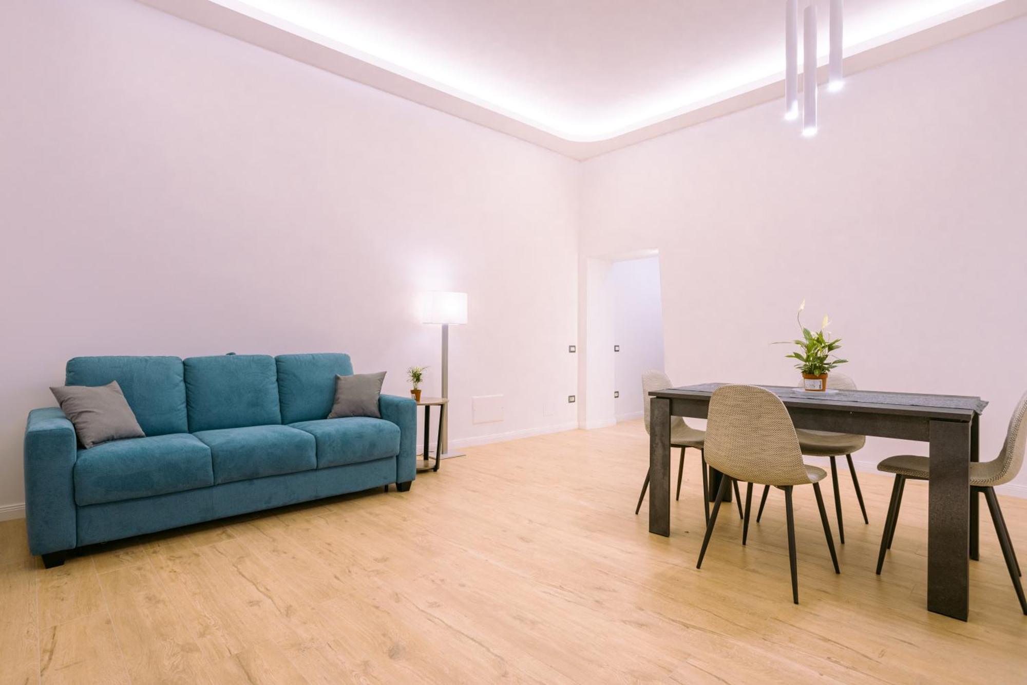 Song House Apartment Centro Storico 7 Pax Napoli Bagian luar foto