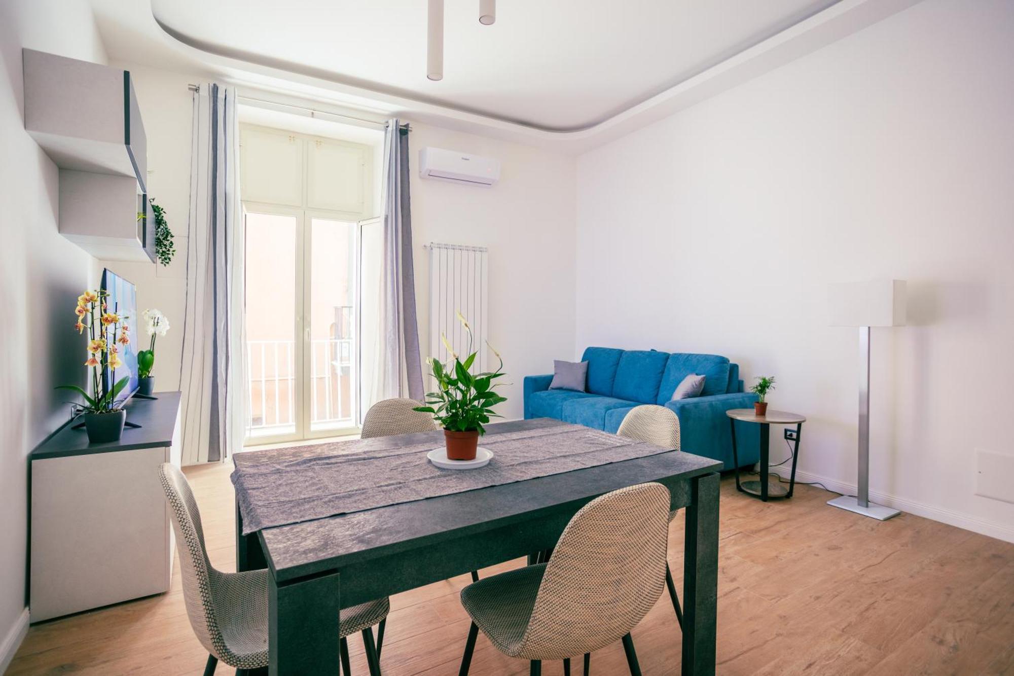 Song House Apartment Centro Storico 7 Pax Napoli Bagian luar foto