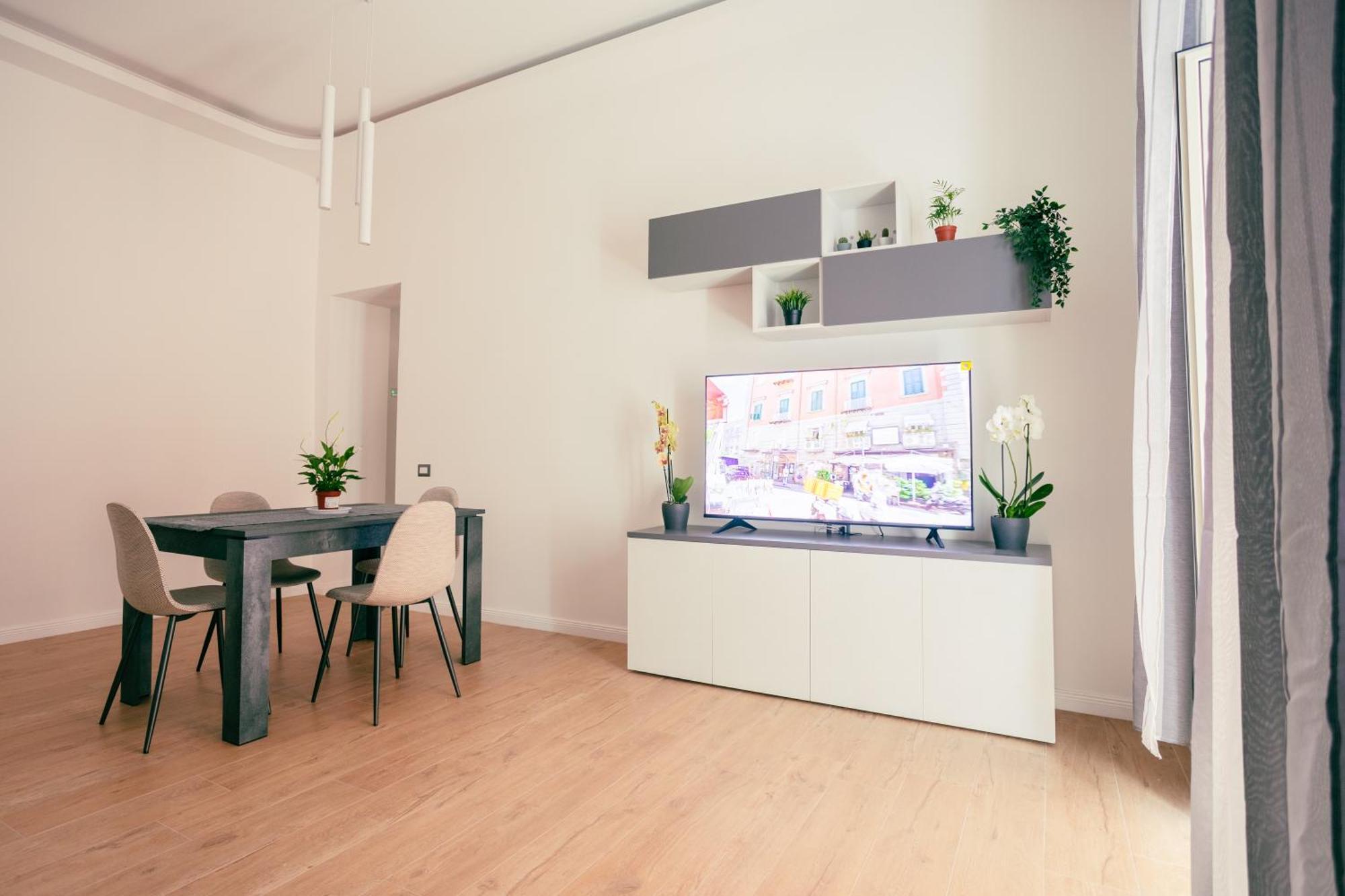 Song House Apartment Centro Storico 7 Pax Napoli Bagian luar foto