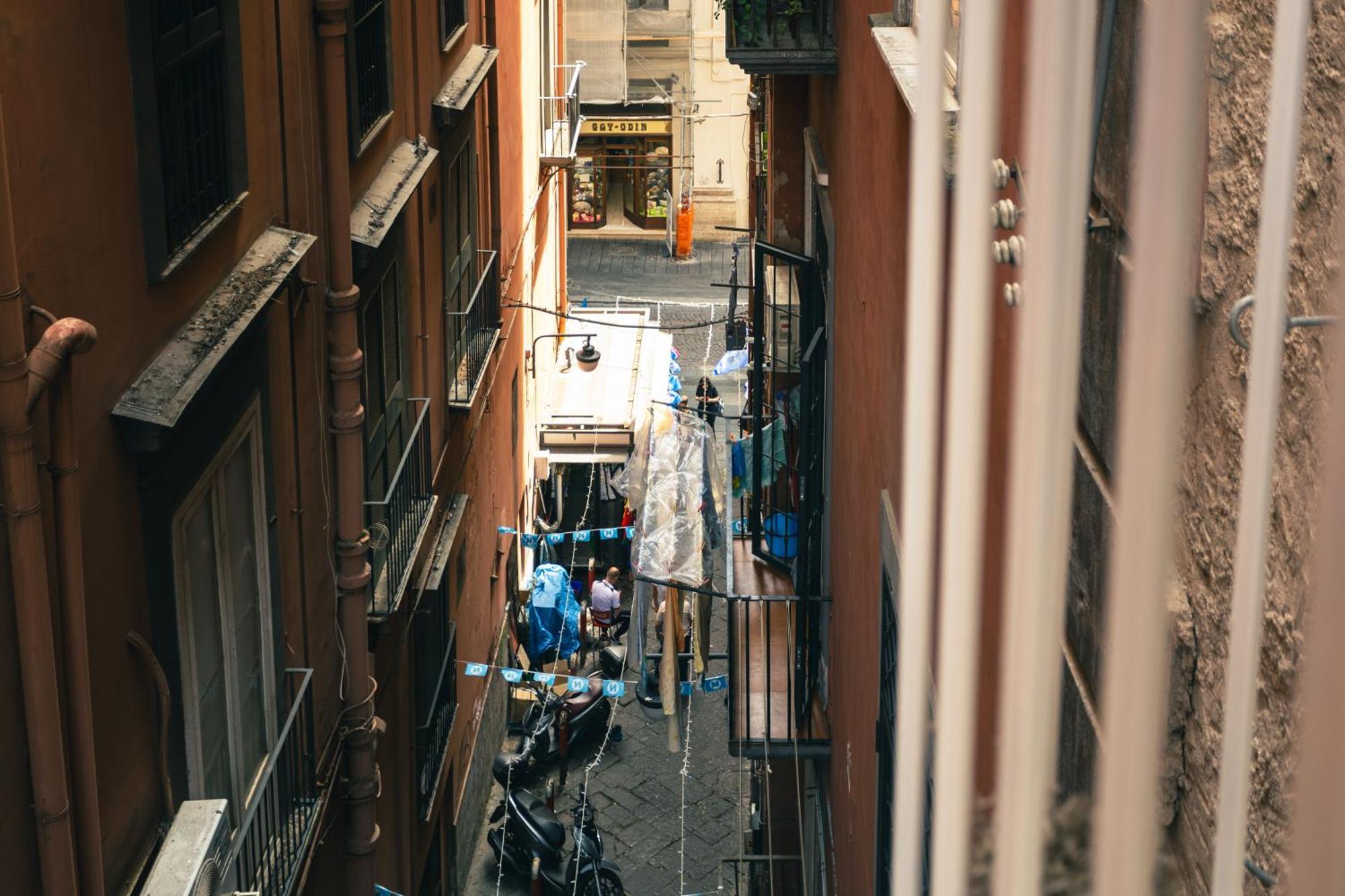 Song House Apartment Centro Storico 7 Pax Napoli Bagian luar foto